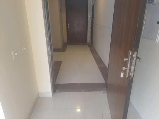 Adani M2K Oyster Grande