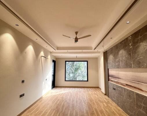 4 BHK Residential for Sale in Old Gurgaon