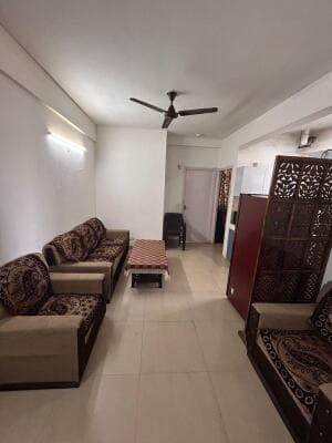 Suncity Avenue 76