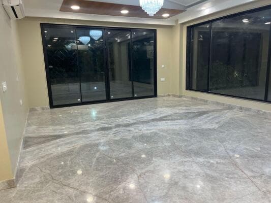 Semi-Furnished 4 BHK Residential for Sale in DLF Phase 1, Gurgaon