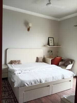 Central Park Flower Valley The Room