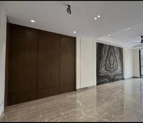 Eros Rosewood City