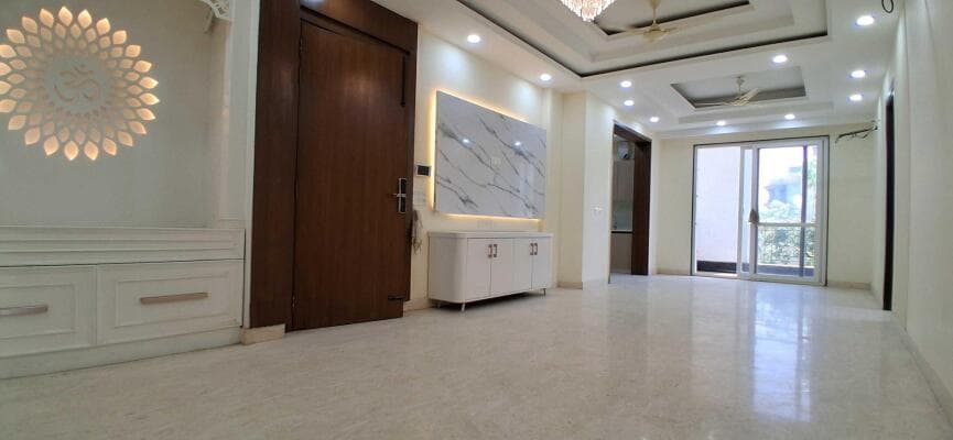 Luxury Builder floor In South City 2