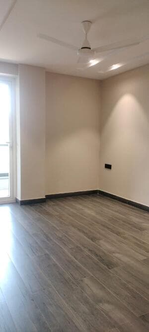 4 BHK Residential for Rent in DLF Phase 3, Gurgaon