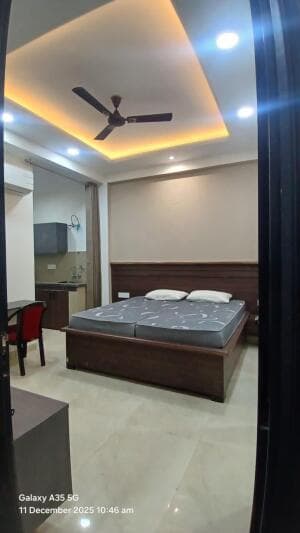 1 BHK Residential for Rent in DLF Phase 3, Gurgaon