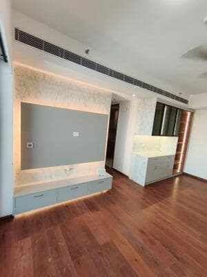 Krisumi Waterfall Residences