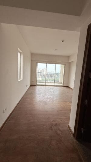 Semi-Furnished 3 BHK Residential for Rent in Sector 85, Gurgaon
