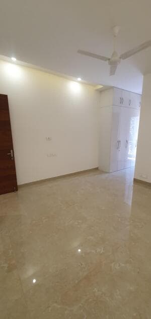 DLF Luxury Builder Floors
