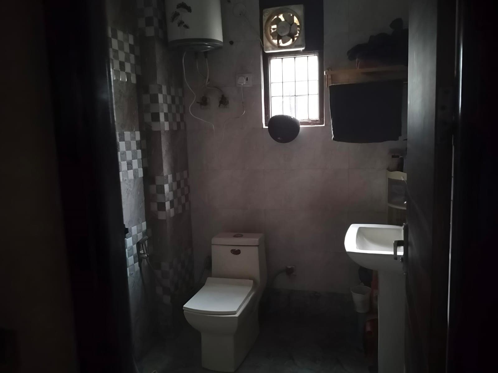 3 BHK Independent Floor for Sale in Malviya Nagar, Panchasheel Vihar B Block