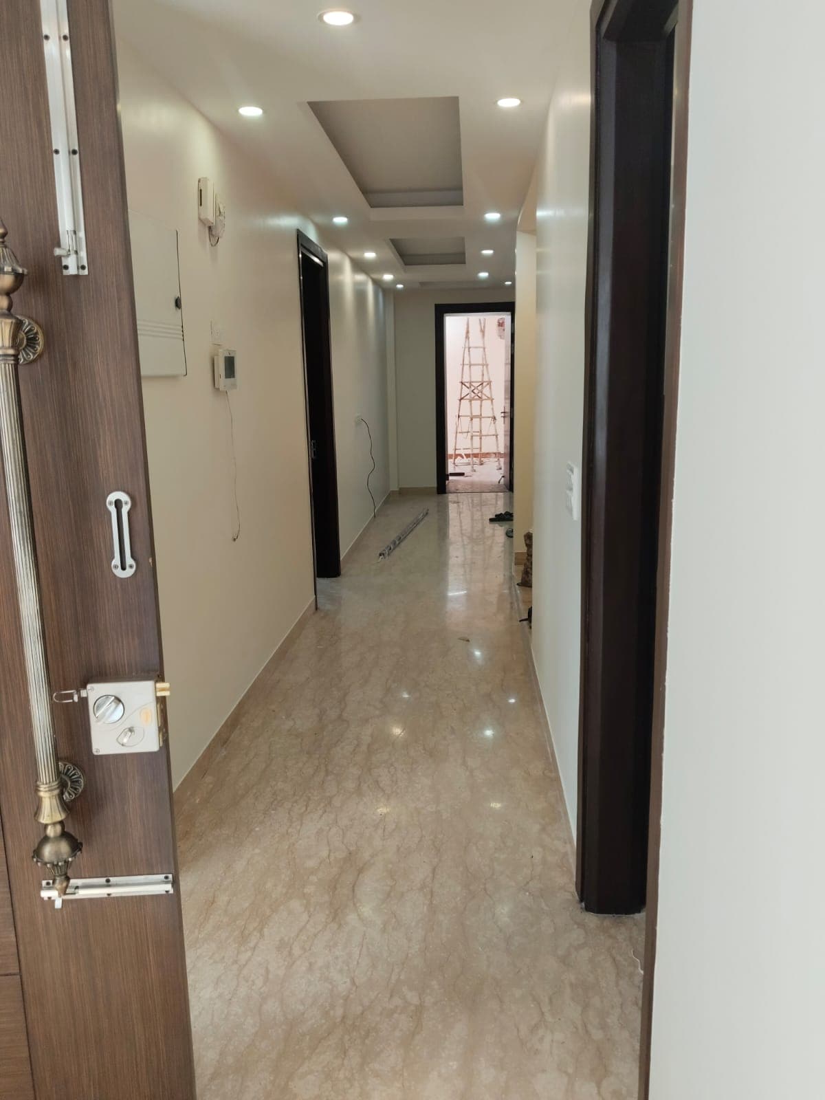 3 BHK Apartment for Sale in Green Park, New Delhi