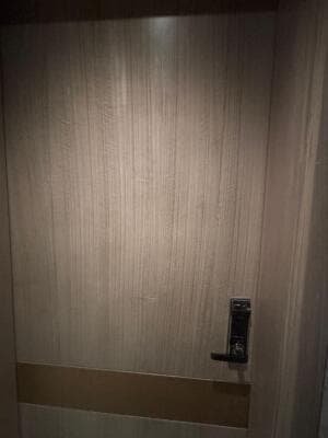 Semi-Furnished 5 BHK Residential for Sale in Malibu Town, Gurgaon