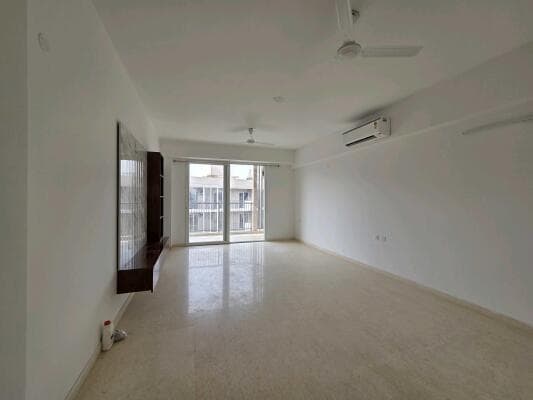 DLF Gardencity Enclave