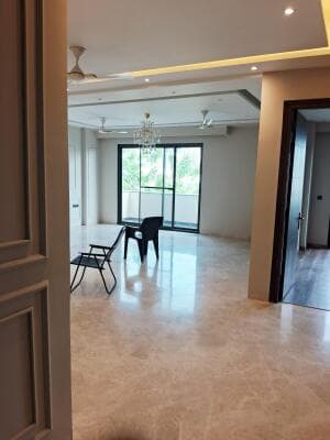 4 BHK Residential for Rent in DLF Phase 1, Gurgaon