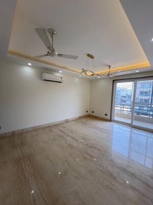 Semi-Furnished 4 BHK Residential for Rent in Sector 57, Gurgaon