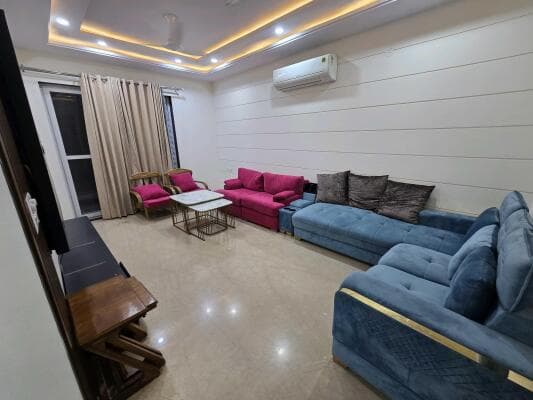 Unitech South City 2