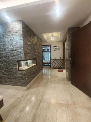4 BHK Residential for Rent in DLF Phase 1, Gurgaon