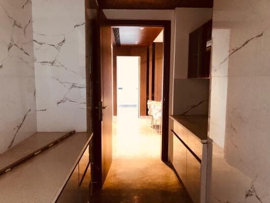 4 BHK Residential for Rent in DLF Phase 1, Gurgaon