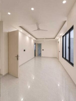 DLF Garden City Floors